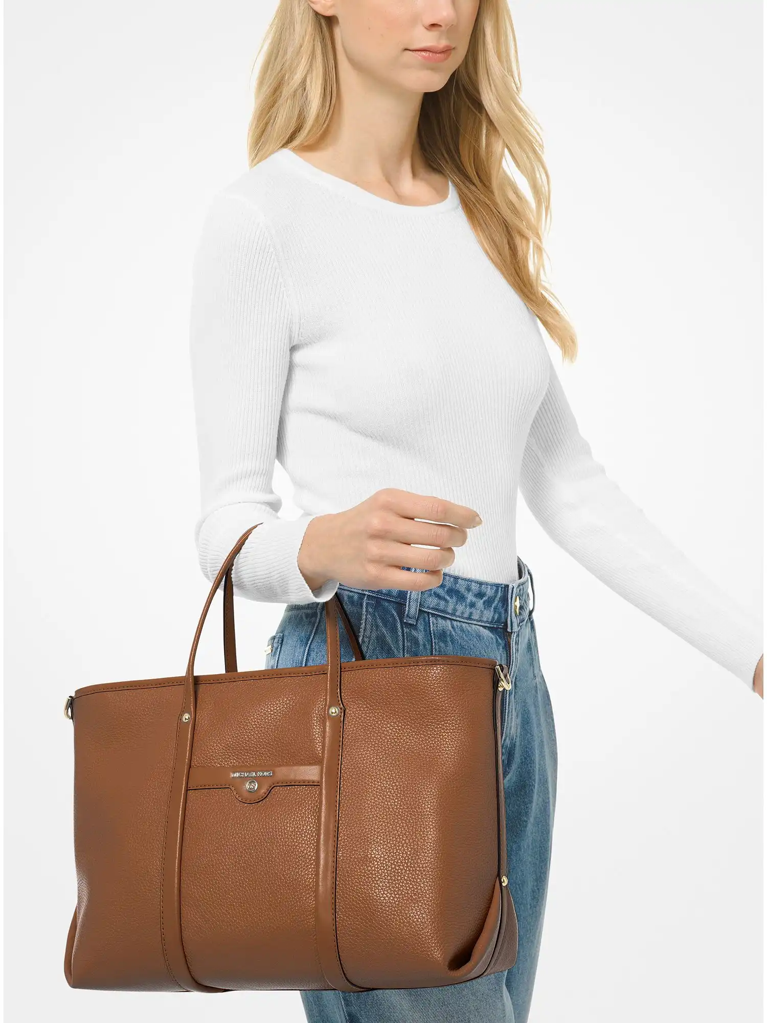 beck medium pebbled leather tote bag luggage