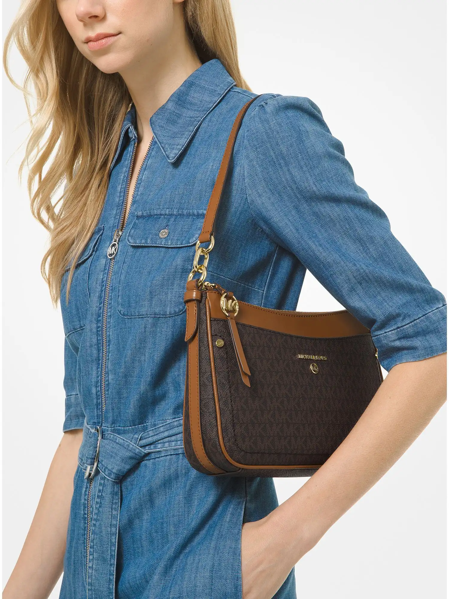 jet set medium logo shoulder bag brn acorn