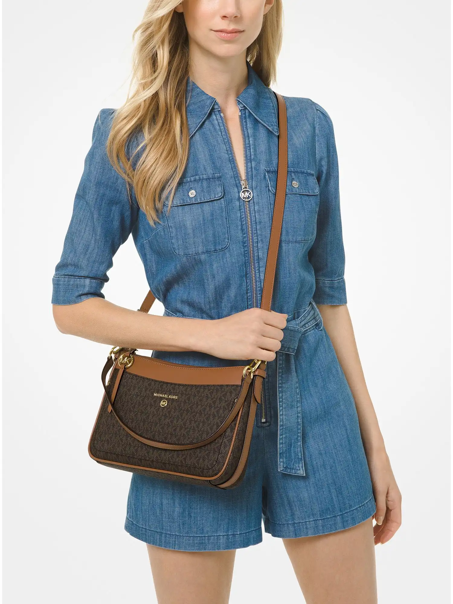 jet set medium logo shoulder bag brn acorn