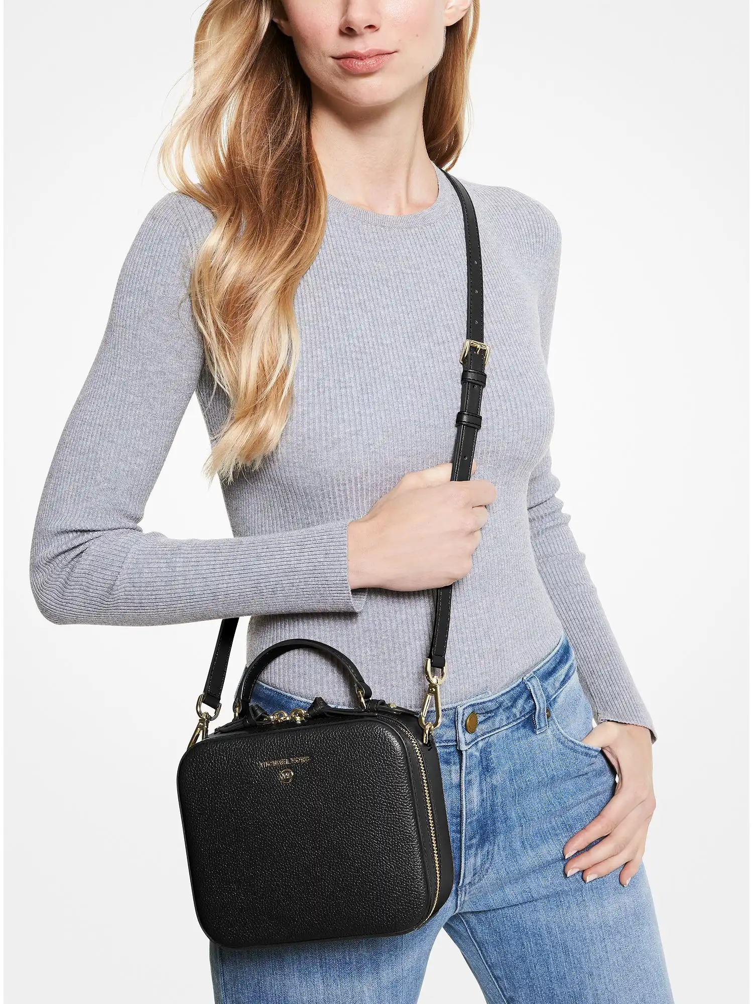 jet set medium pebbled leather crossbody bag black
