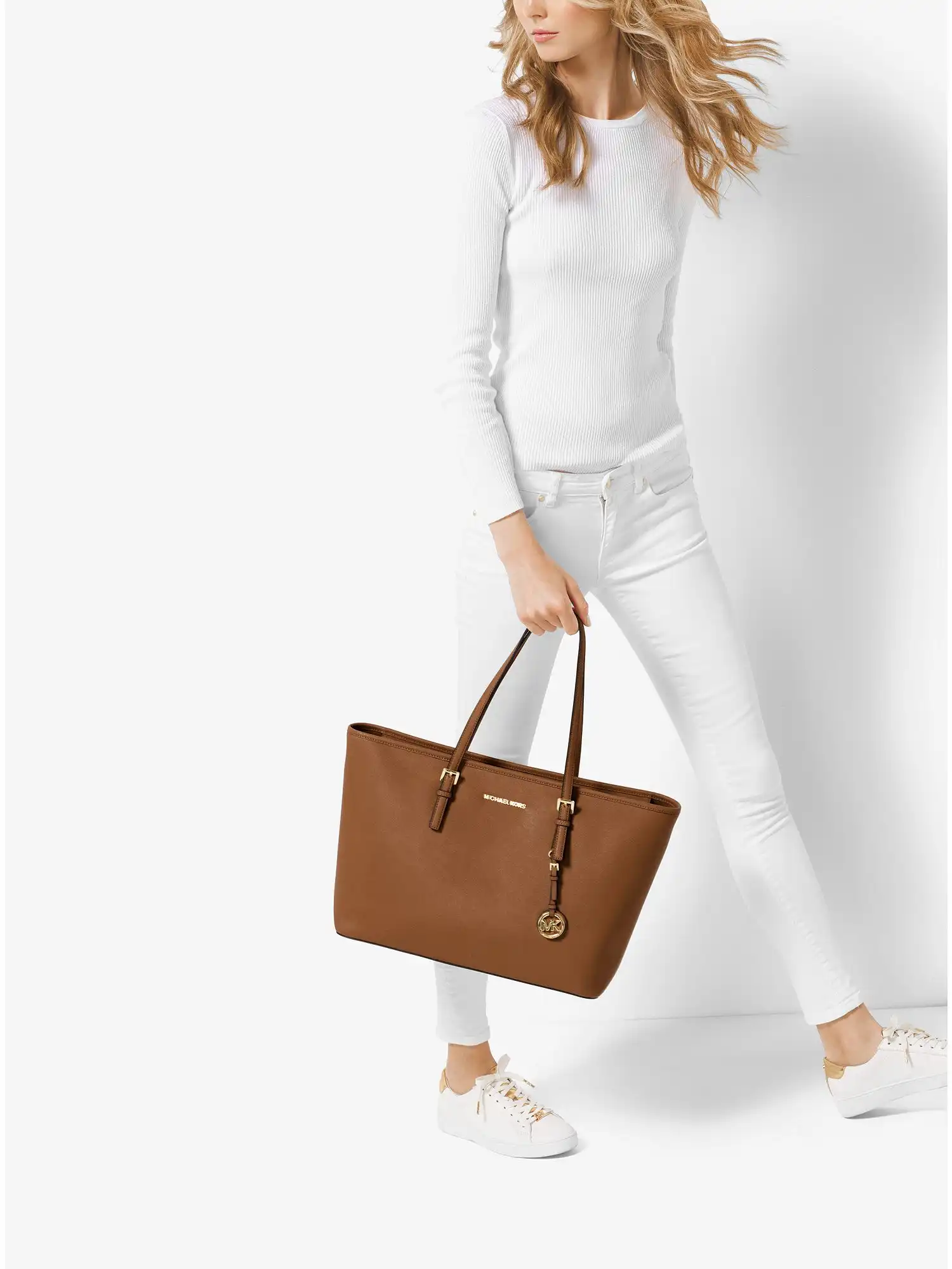 jet set medium saffiano leather top zip tote bag luggage