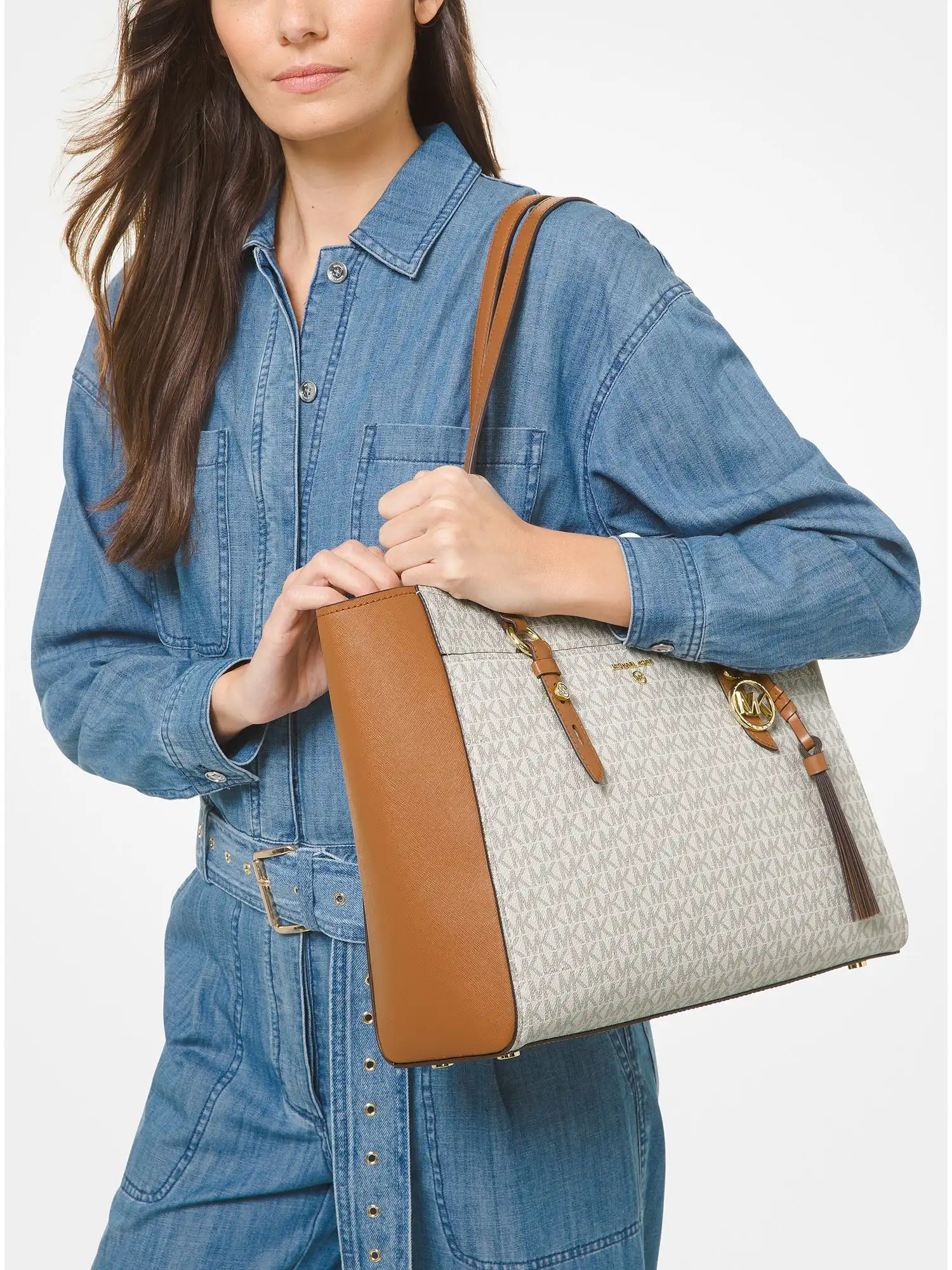 sullivan large logo and leather tote bag vanilla acorn